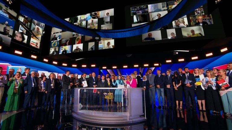 Over 3,600 lawmakers originating from 41 different countries affixed their names to the cause, standing in solidarity with the Iranian Resistance. This unparalleled display of unity transcended borders, ideologies, and partisan divides, underscoring a mutual commitment to justice, democracy, and the resolute right of individuals to steer their own destiny.