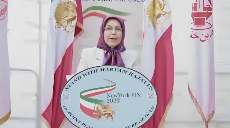 During a great rally held in New York on September 19, 2023, Soona Samsami, the NCRI Representative in the United States delivered a speech. The rally was held outside the UN in support of uprisings for a democratic republic in Iran and in condemnation of the Iranian regime and its president, Ebrahim Raisi, during the session of the United Nations General Assembly.