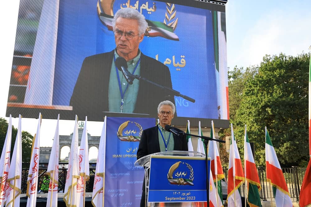 During a grand demonstration held in Brussels on September 15, Norwegian MP Rasmus Hansson delivered a speech. Thousands of Iranian Resistance supporters took part in the rally and honoring the first anniversary of Iran’s 2022 uprising. The grand rally in Brussels was organized by the National Council of Resistance of Iran (NCRI).