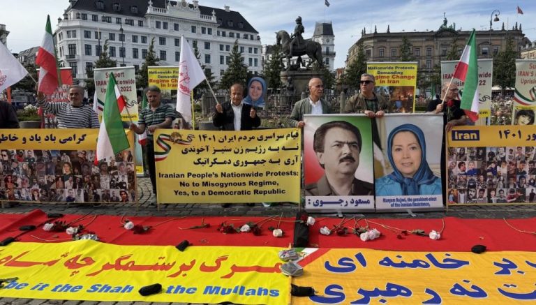 Iranians and MEK supporters rally in Copenhagen on Sept 13, 2025, honoring the 2022 uprising and calling for freedom and democracy in Iran.