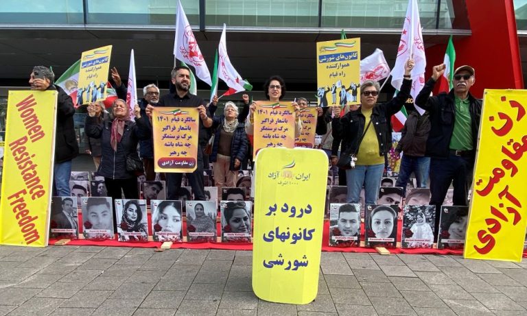 MEK supporters rally in Hamburg on Sept 17, 2025, honoring the 2022 uprising and calling for freedom and democracy in Iran.