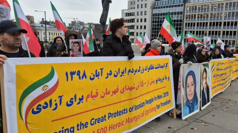 Oslo rally honors Iran’s November 2019 martyrs - Nov 15, 2025