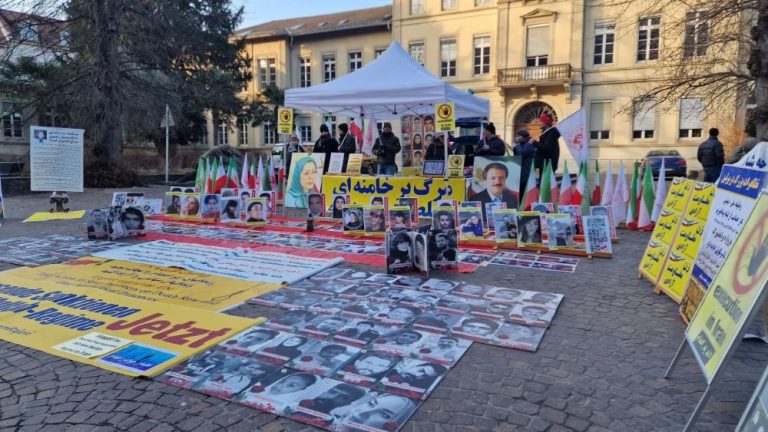 MEK supporters in Heidelberg, Jan 24, 2026 – honoring Iran’s uprising martyrs and supporting the fight for freedom and a democratic republic.