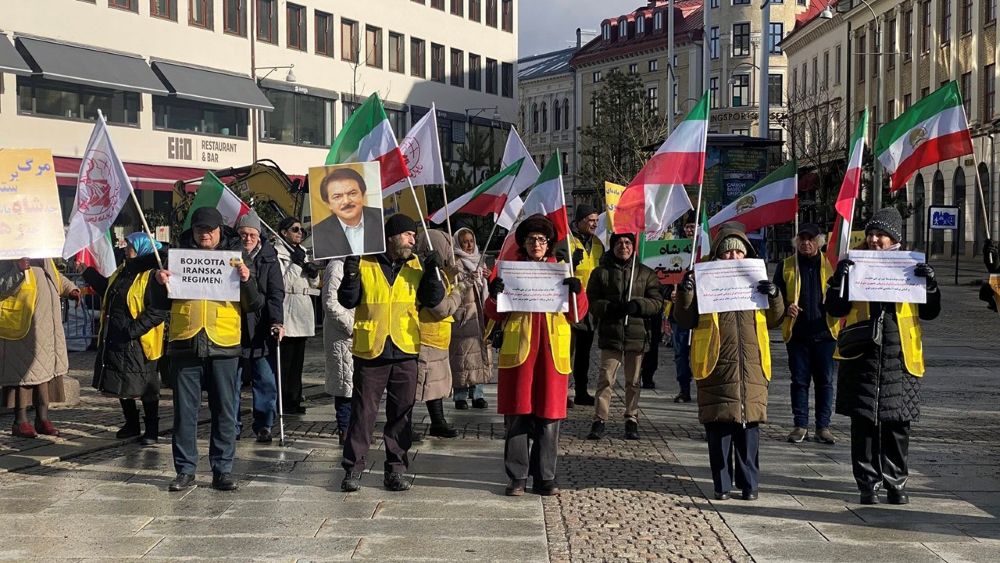 MEK supporters rally in Gothenburg for Iran’s democratic future.