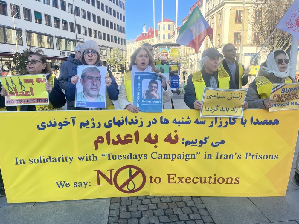 Sweden – April 7, 2026: MEK supporters in Gothenburg marked 115 weeks of #NoToExecutionTuesdays.