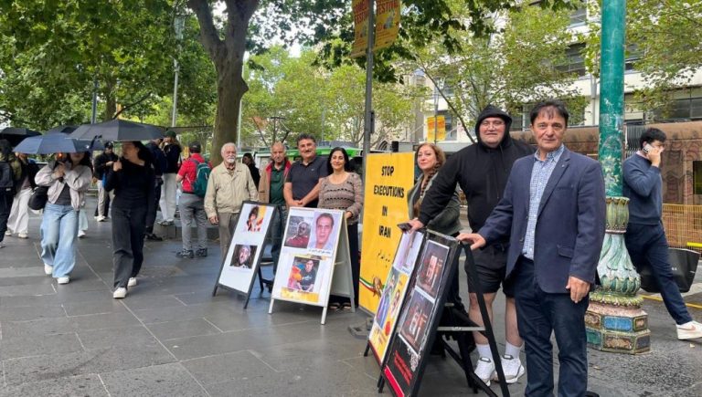 Supporters of the Iranian Resistance in Melbourne called for the abolition of the death penalty and the release of political prisoners in Iran.