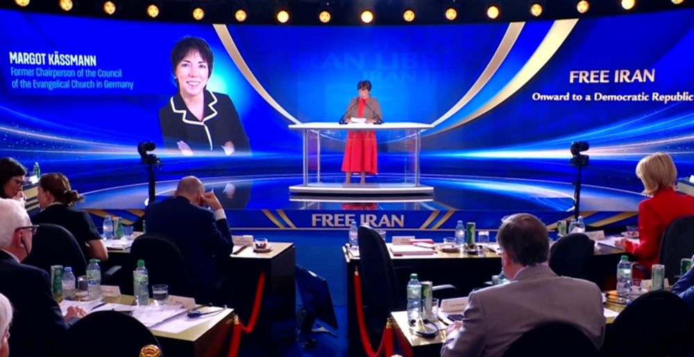Dr. Margot Käßmann rejects claims of regime permanence and backs democratic change at the Free Iran 2026 Summit.