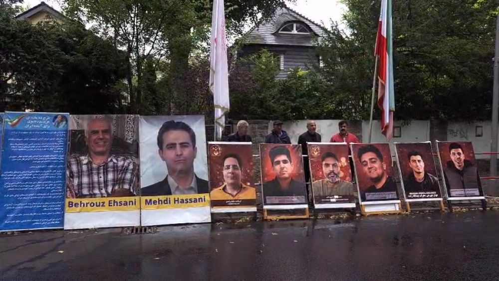 MEK supporters hold Day 173 protest in Berlin, condemning executions and calling for a democratic Iran.