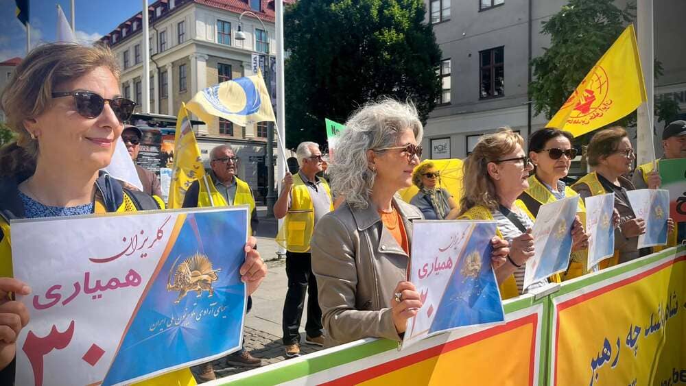 MEK supporters in Gothenburg, Sweden, express their support for the 30th Free Iran Telethon.