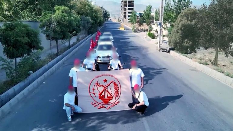 Resistance Units stage an organized parade in Karaj, challenging the regime’s execution machine.